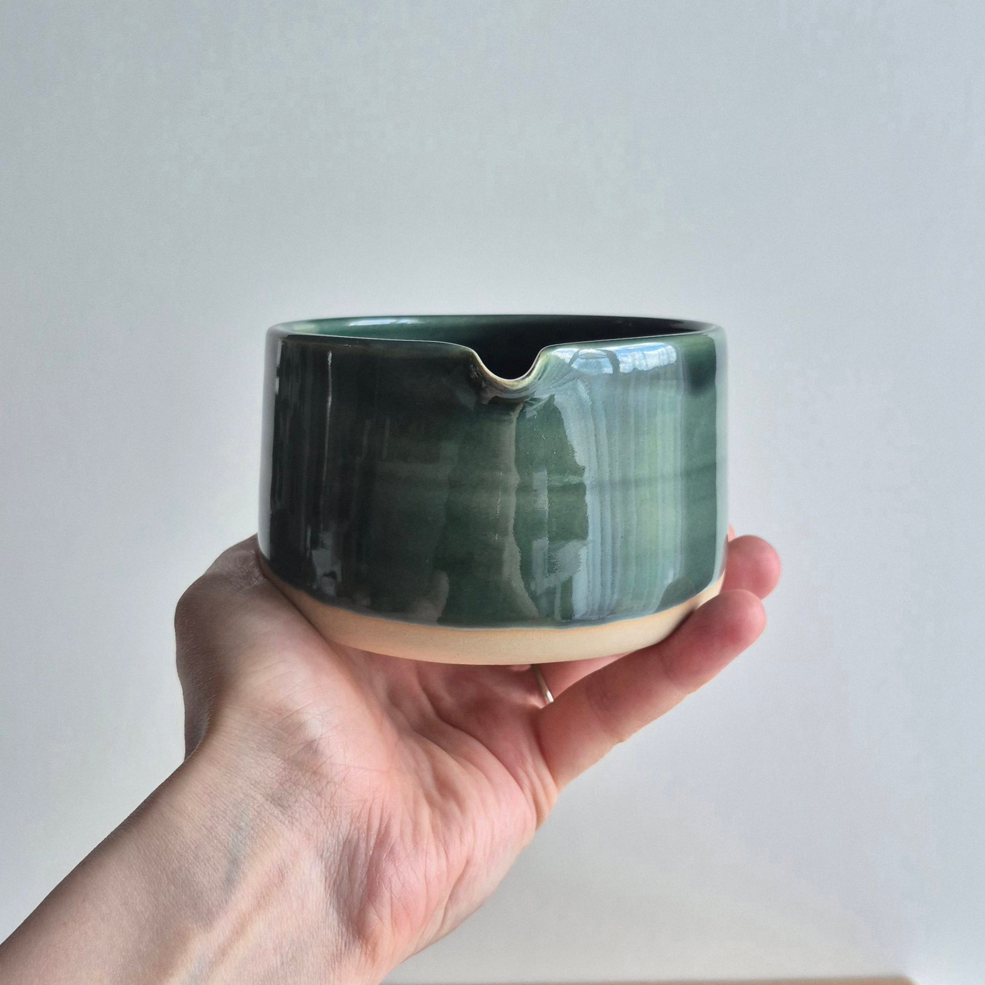 Žalias matcha puodelis