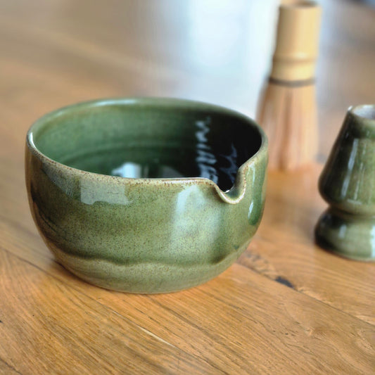 HERBA matcha dubenėlio ir šluotelės laikiklio rinkinys